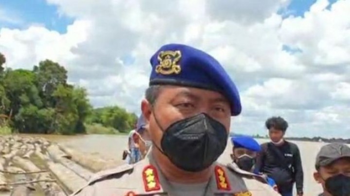 Polisi Ringkus Pelaku Illegal Logging di Sungai Mahakam 