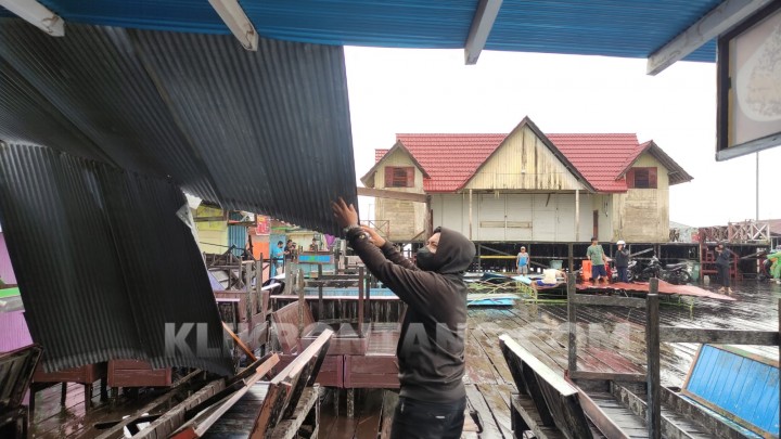 7 Kafe di Bontang Kuala Rusak Diterjang Angin Kencang
