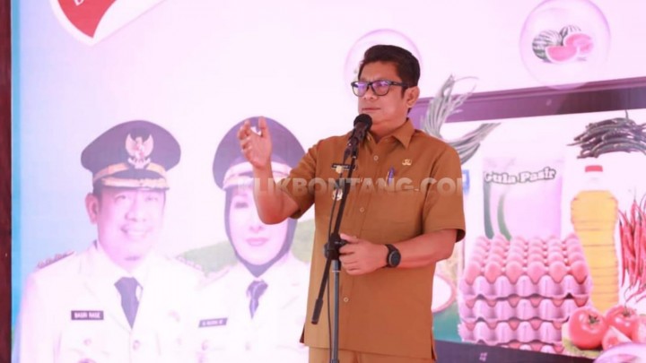 Basri Kesal Bantuan Keuangan dari Provinsi hanya Rp 10 Miliar