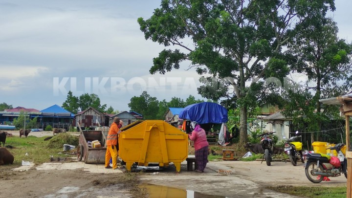Berebas Tengah Mulai Sosialisasi Edaran Buang Sampah Sembarang Bisa Dipenjara