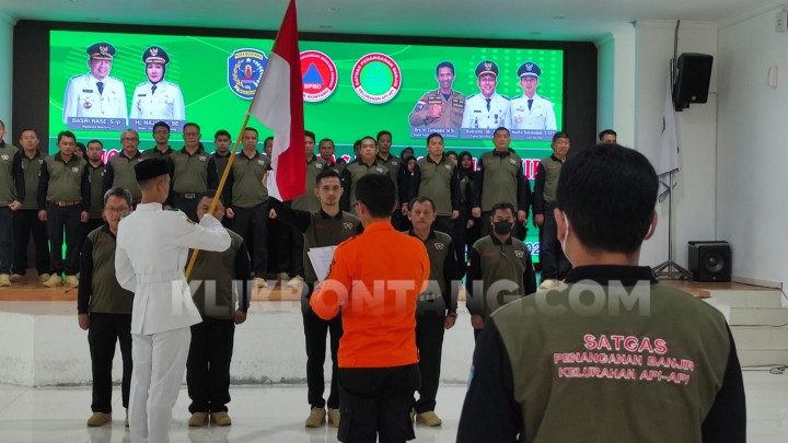 Satgas Banjir di Api-Api, Aksi Swadaya Warga Bantu Pemerintah