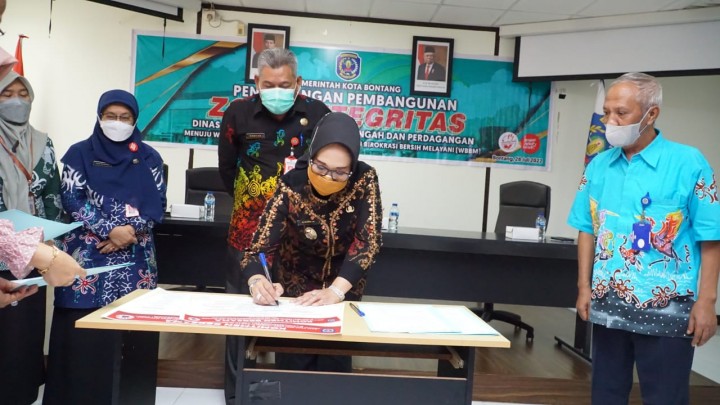 Giliran Diskop-UKMP Canangkan Zona Integritas Wilayah Bebas Korupsi