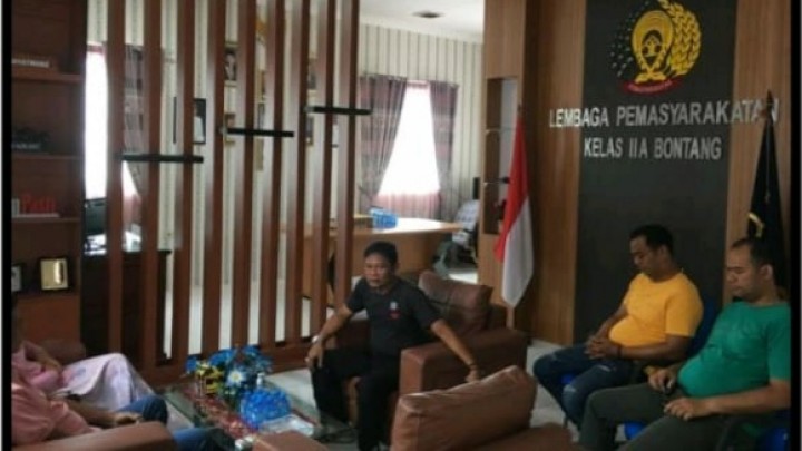 feed