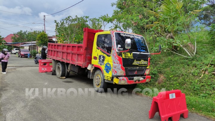 Truk Parkir Tanpa Rambu, Polisi Dalami Sebab Lakalantas Maut di Cipto Mangunkusumo