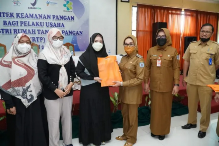 Utamakan Keamanan Pangan, Pemkot Bontang Gelar Bimtek Bagi Pelaku Industri