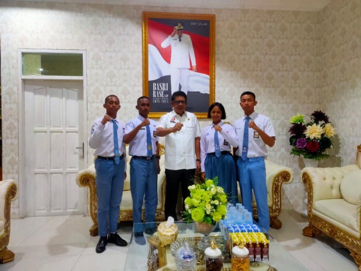Wali Kota Lepas 4 Siswa Asal Bontang Bertugas di Paskibra Tingkat Kaltim