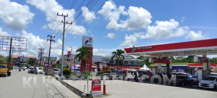 Harga BBM Naik, Antrean Pertalite di SPBU Tetap Mengular, Padahal Stok Aman