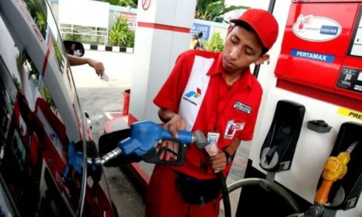 Jokowi Umumkan Harga BBM Naik, Warga: Parah Naiknya Gede Banget!