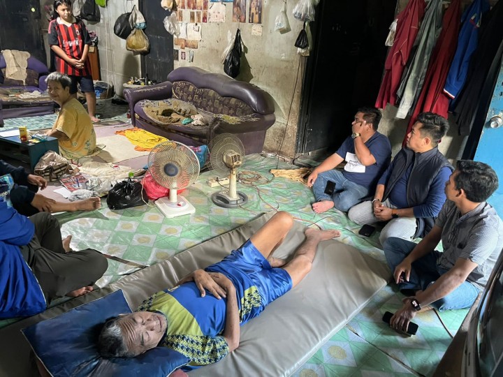 Andi Faiz Minta Pemkot Fasilitasi Hunian Layak bagi Pasutri Lumpuh di Kanaan