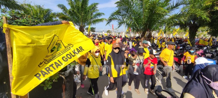 Meriahnya HUT Golkar di Bontang, 4 Ribu Warga Ikut Jalan Santai