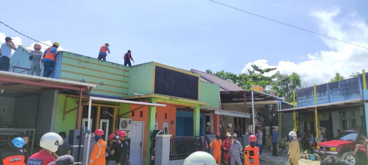 Rumah Warga di Saleba Nyaris Terbakar