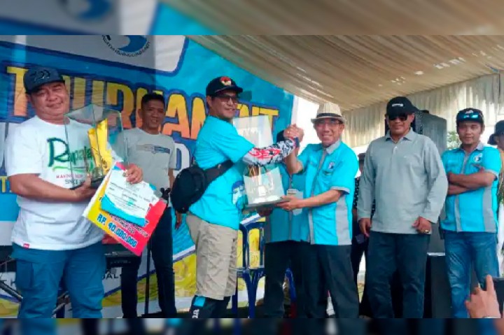Tuna Babon 34,9 Kg Bawa Bontang Angler Community Juarai Fishing Turnament Bupati Kutim Cup