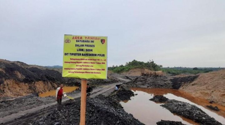 36 Truk Pengangkut Batu Bara Tambang Ilegal di Muara Badak Disita, Milik Ismail Bolong