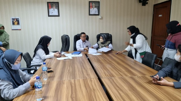 Janji Bayar Gaji CS Pemkot, Direktur PT Timorano Jaminkan Mobil Hilux 