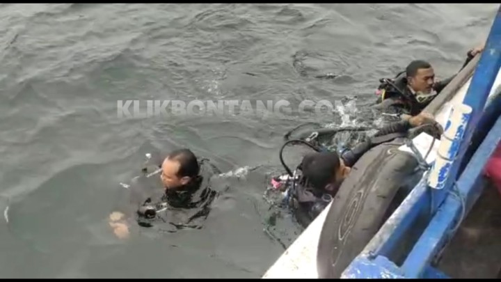 Turunkan 3 Penyelam, Kapten Kapal China yang Hilang Belum Ditemukan
