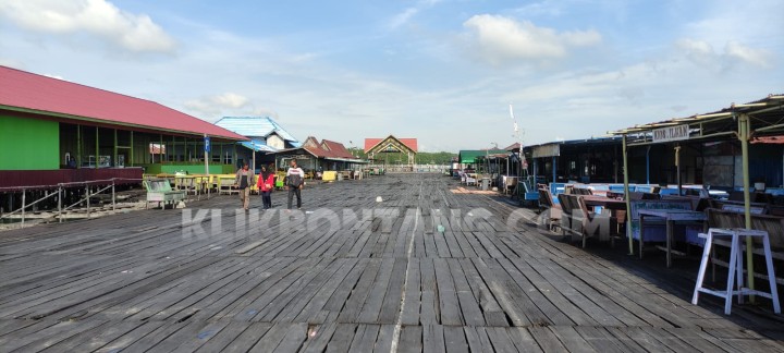 Banyak Rusak dan Berlubang, Anjungan Bontang Kuala Butuh Perbaikan
