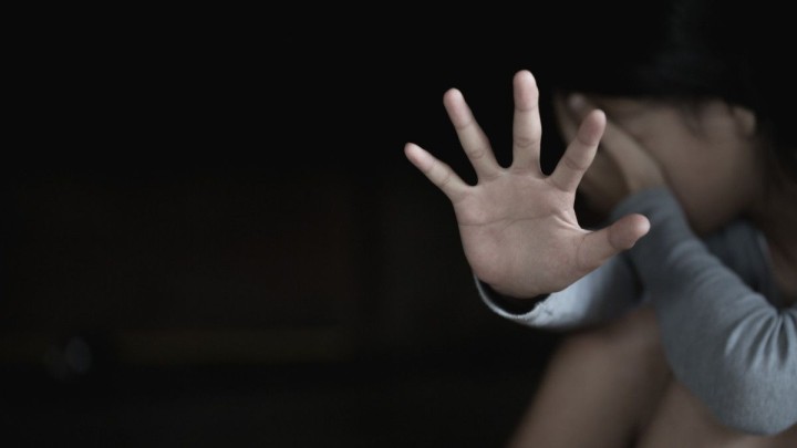 Gila! Ibu Muda Lecehkan 11 Anak, Paksa Nonton Pelaku dan Suami Begituan