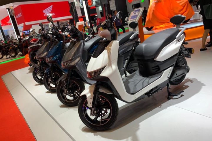 Beli Motor Listrik Dapat Subsidi Rp 7 Juta Berlaku Bulan Ini, Syarat dan Kriteria Pembeli