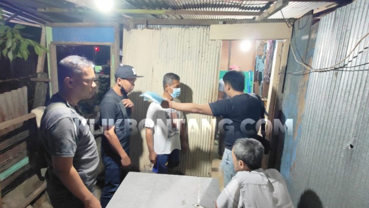 Bukannya Perbanyak Ibadah, Kakek di Belimbing Ini Malah Jualan Togel di Bulan Puasa