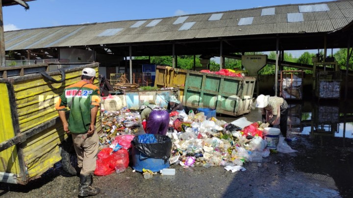 Program Tarik Tong Sampah Gagal; Pemkot akan Beli Motor Pengangkut, Warga Ditarik Iuran