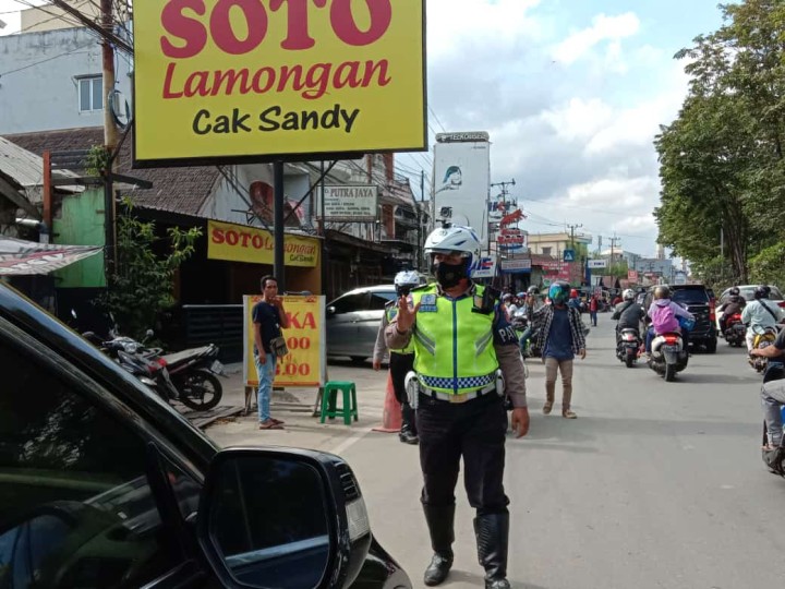 Satlantas Polresta Samarinda Mulai Terapkan Tilang Manual, Ini Titik Paling Sering Razia 