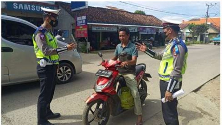Tilang Manual Berlaku Lagi, 12 Jenis Pelanggaran yang Disasar Polisi
