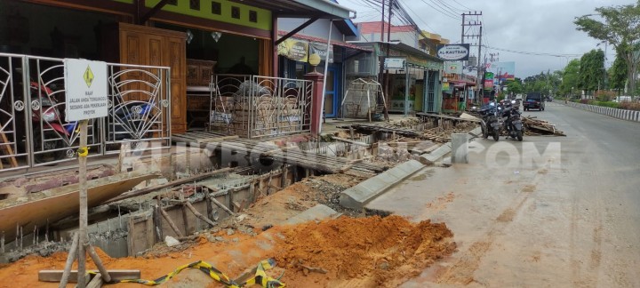 Volume Pekerjaan Kurang, 5 Kontraktor Proyek Jalan dan Drainase Kembalikan Uang Rp 136 Juta