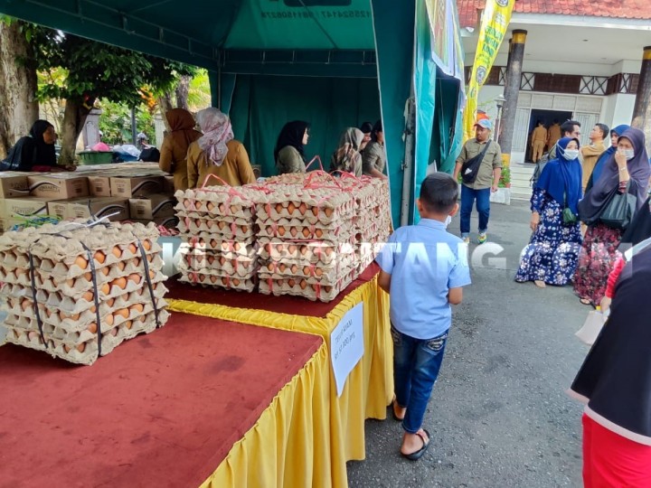 Warga Serbu Pasar Murah Bontang di Pendopo Wali Kota, Dibuka Sampai Sore