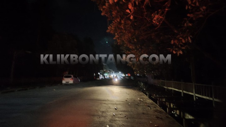Jalan ke Kampung Wisata Bontang Kuala Minim Penerangan, Lampu PJU Mati Sejak Lama