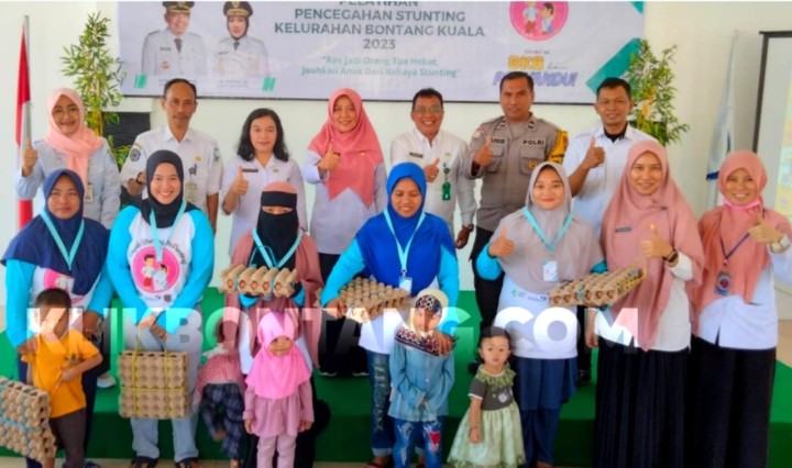 Program Mas Lurah Balita Stunting di Bontang Kuala, Bagikan Telur ke Tiap Anak