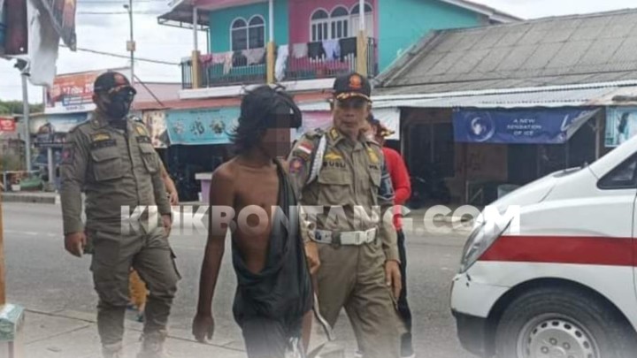 Satpol-PP Bontang Amankan ODGJ yang Kerap Mengamuk di Jalan
