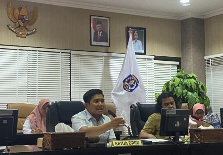 feed