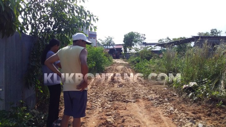 Menanti 7 Tahun, Akhirnya Jalan Warga RT 16 Bontang Kuala Dicor