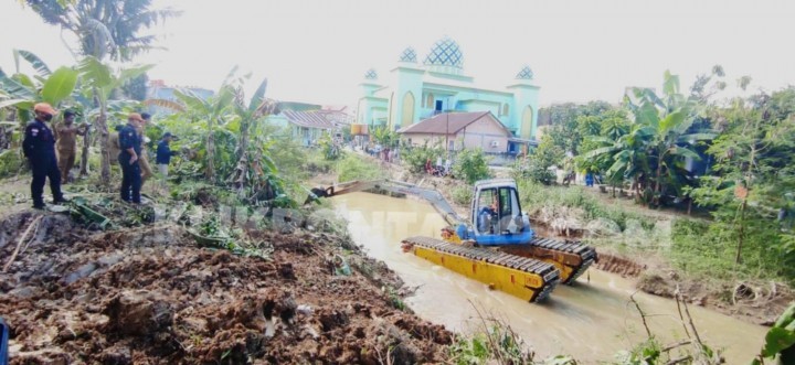 Pemkot Bontang Beli Excavator Amfibi dan Truk Self Loader Tahun Ini, Anggarkan Rp6,6 Miliar