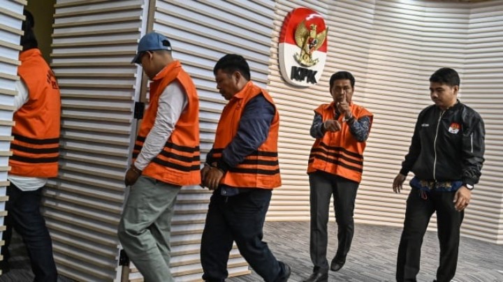 Mertua dan Menantu Suap Pejabat Rp 1,4 Miliar untuk Proyek Jalan di Kaltim