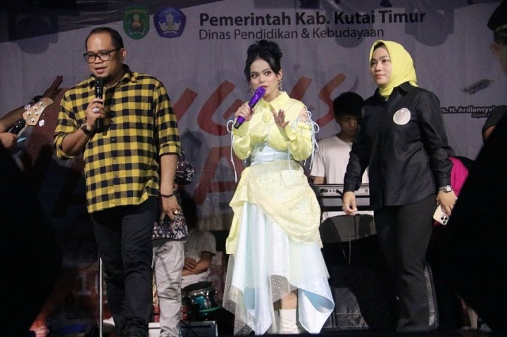 Bugis Vaganza jadi Ajang Lestarikan Adat Budaya di Kutim