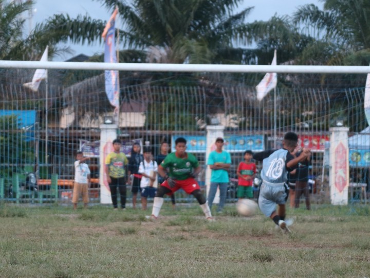 Pelangi Mandau Tekuk Berbas Pantai 3-0, Kompak A Lolos Lewat Drama Adu Pinalti