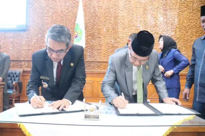 Tok! DPRD-Pemkab Sepakat APBD Kutim 2024 Rp 9,1 Triliun