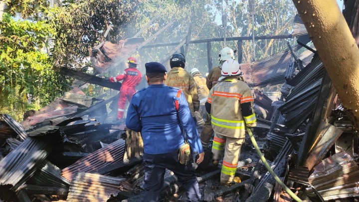 Rumah di Berebas Tengah Terbakar, Diduga Korsleting Listrik