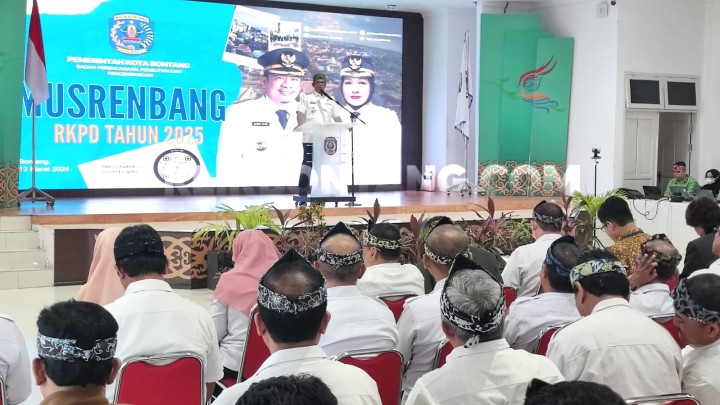 Wali Kota Basri Beri Alasan Sering Keluar Daerah, Beber Hasil Pencapaiannya