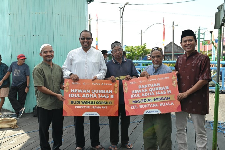 Berbagi Berkah Iduladha, Pupuk Kaltim Salurkan Bantuan Kesehatan dan Hewan Kurban Bernilai Total Rp 1,3 Miliar