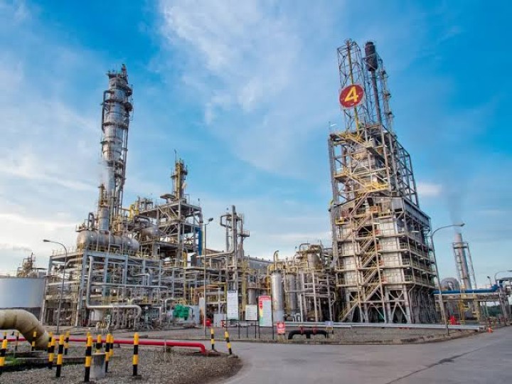 Lowongan Kerja TA untuk 20 Orang; Penempatan Pabrik 4 Pupuk Kaltim