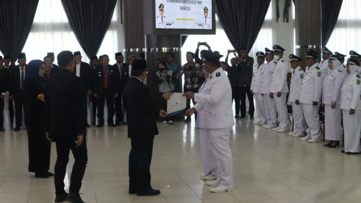135 Kepala Desa di Kutim Terima Perpanjangan Masa Jabatan 8 Tahun