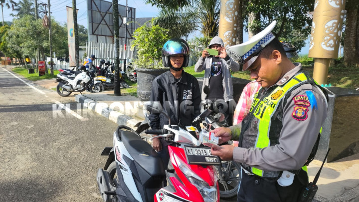 48 Pelanggar Ditilang saat Razia di Tugu Selamat Datang, Mayoritas Menunggak Pajak