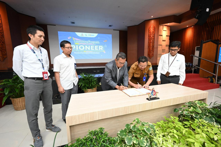 Badak LNG Inisiasi Beasiswa Orang Tua Asuh Melalui Program Pioneer