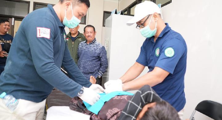 Pemkot Bontang-Baznas Gelar Khitanan Massal