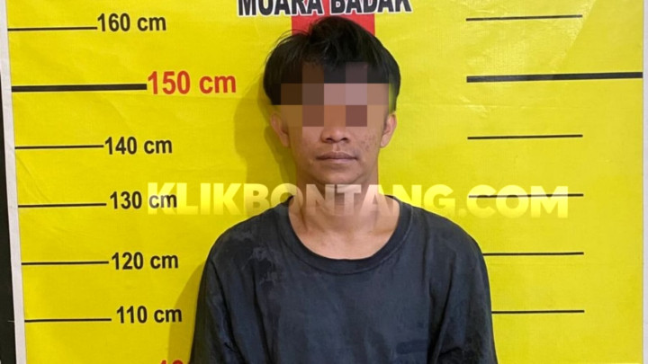 Pengedar Sabu Tertangkap Basah Polisi saat Tunggu Pembeli di Gang