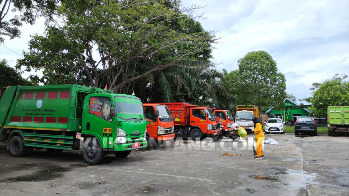 Tong Sampah Ditarik dari Jalan Diklaim Hemat BBM; Faktanya Justru Membengkak Rp 800 Juta Begini Penjelasannya