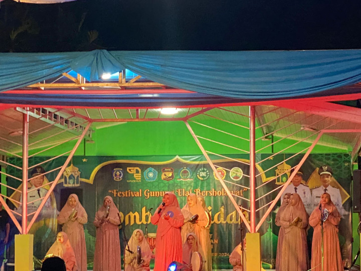 Meriahnya Festival Gunung Elai Bershalawat, 7 Grup Majelis Ta’lim Ikut Lomba Qasidah 