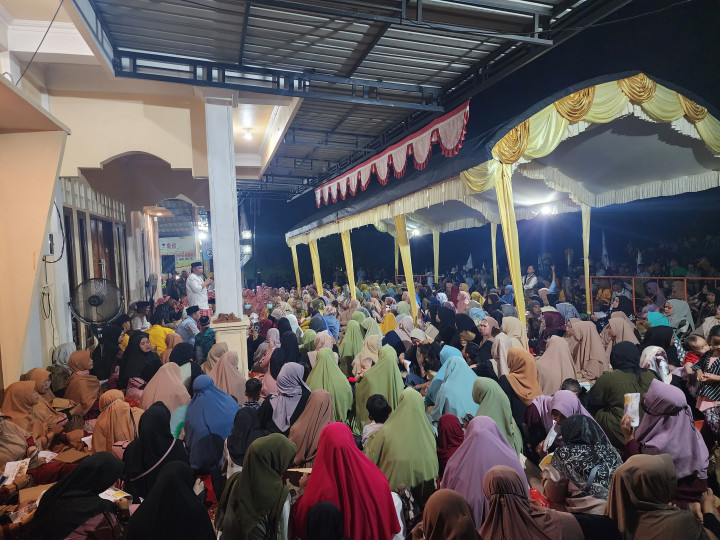 Ribuan Orang Hadiri Sosialisasi Agus Haris, Program yang Ditawarkan Bikin Emak-emak Bahagia